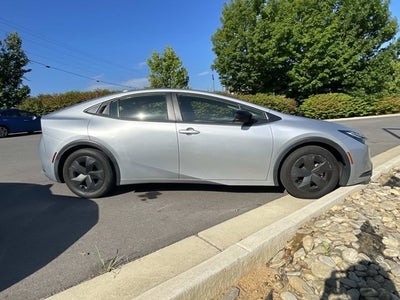 2024 Toyota Prius LE