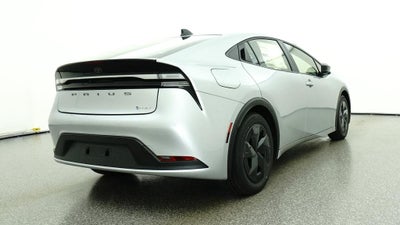 2027 Toyota Prius Plug-in Hybrid SE
