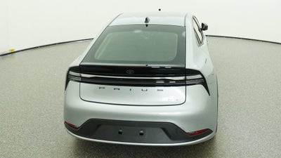 2027 Toyota Prius Plug-in Hybrid SE