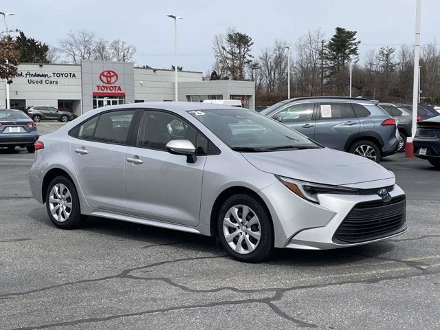 2025 Toyota Corolla Hybrid LE