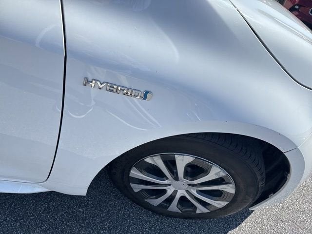 2020 Toyota Corolla Hybrid LE