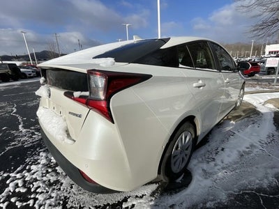 2019 Toyota Prius L