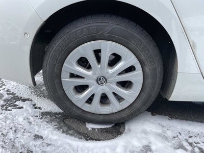 2019 Toyota Prius L