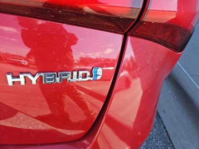 2020 Toyota Prius L