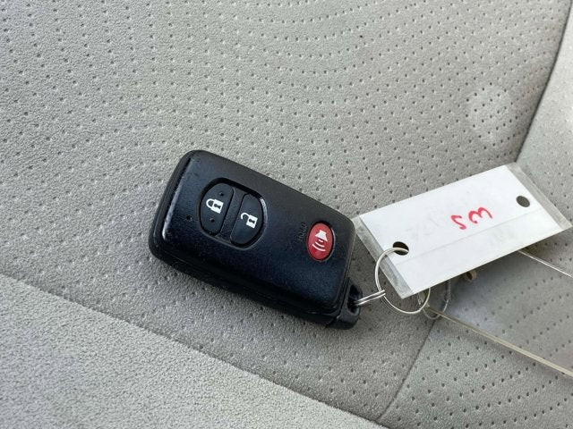 2014 Toyota Prius Three