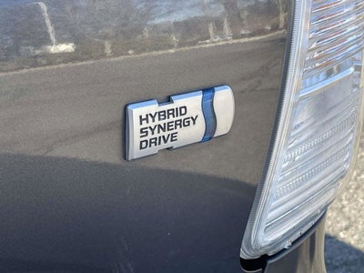 2016 Toyota Prius v Four