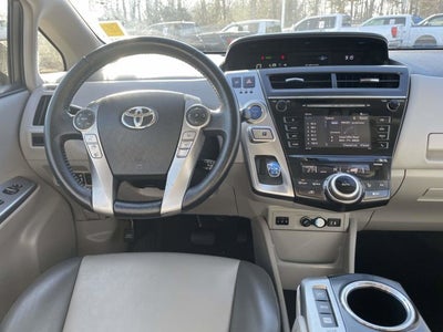2016 Toyota Prius v Four