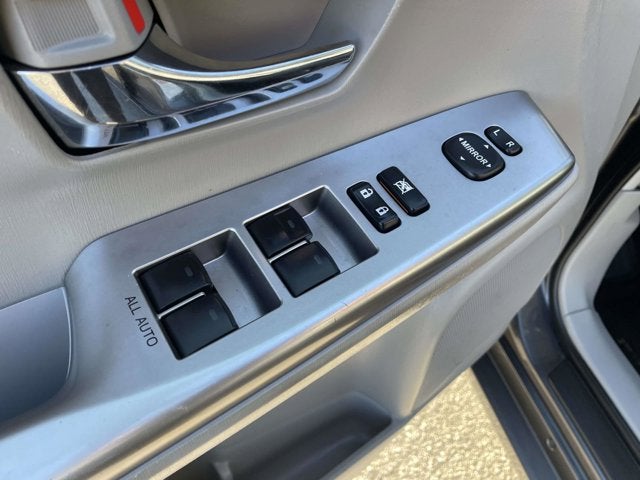 2016 Toyota Prius v Four