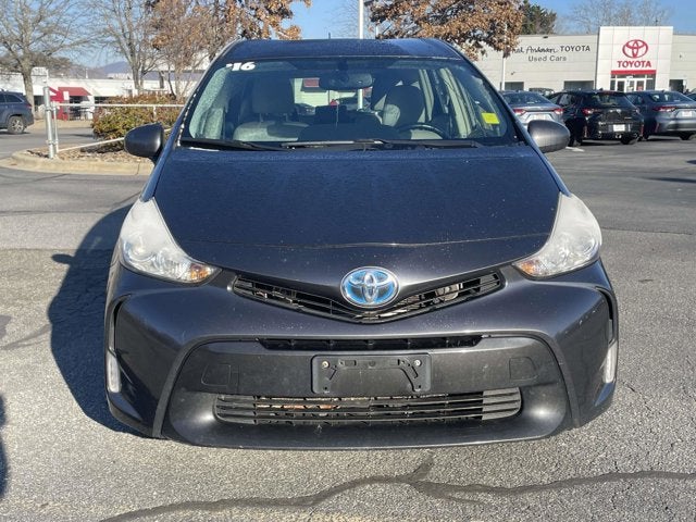 2016 Toyota Prius v Four
