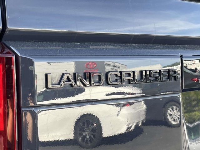 2024 Toyota LAND CRUISER Base
