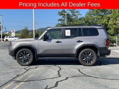 2025 Toyota Land Cruiser Base