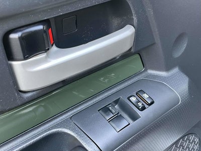 2014 Toyota FJ Cruiser Base