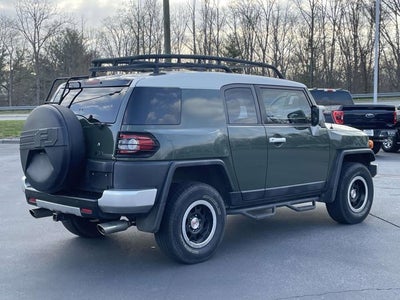 2014 Toyota FJ Cruiser Base
