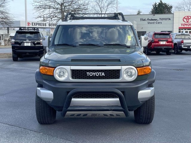 2014 Toyota FJ Cruiser Base