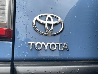 2012 Toyota FJ CRUISER Base