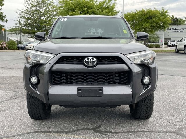 2019 Toyota 4RUNNER SR5