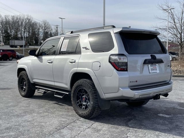 2021 Toyota 4Runner TRD Off-Road