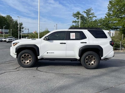2025 Toyota 4RUNNER HYBRID Trailhunter