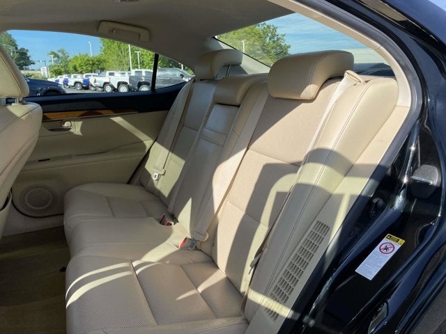 2013 Lexus ES 300h 300h