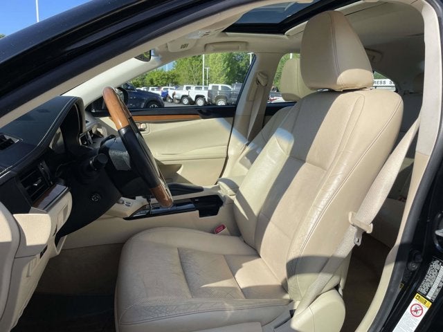 2013 Lexus ES 300h 300h