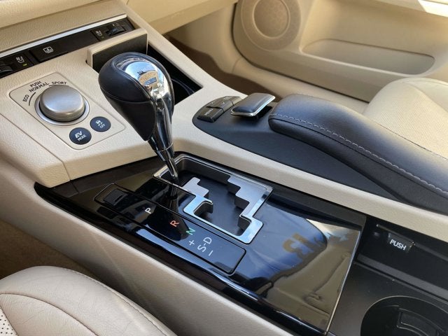 2013 Lexus ES 300h 300h