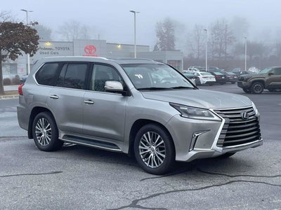 2019 Lexus LX 570