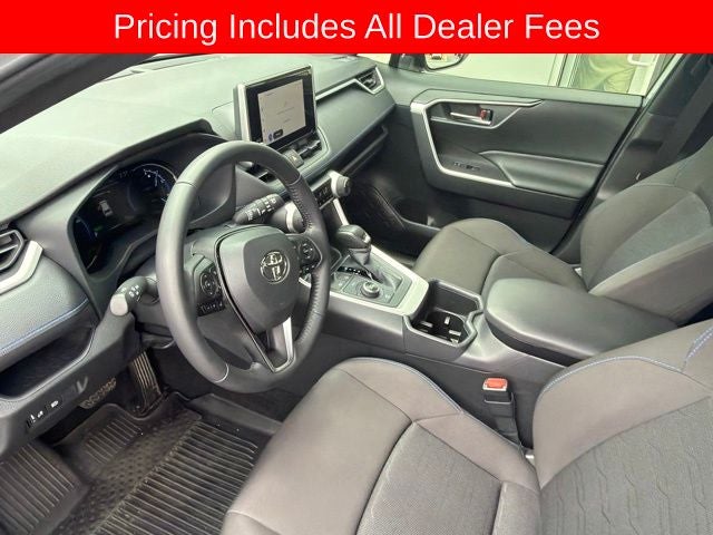 2025 Toyota RAV4 Hybrid SE