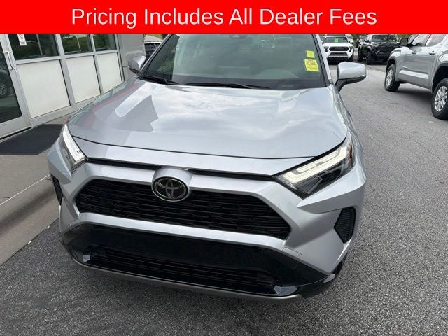 2025 Toyota RAV4 Hybrid SE