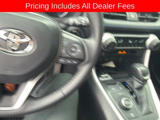2025 Toyota RAV4 Hybrid SE