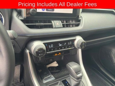 2025 Toyota RAV4 Hybrid SE