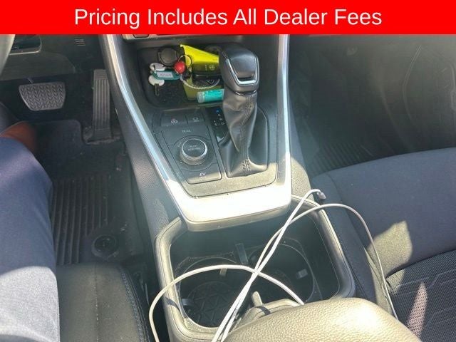 2023 Toyota RAV4 Hybrid SE