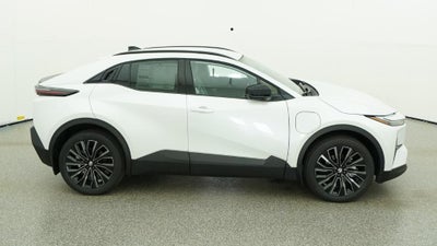 2026 Toyota C-HR XSE