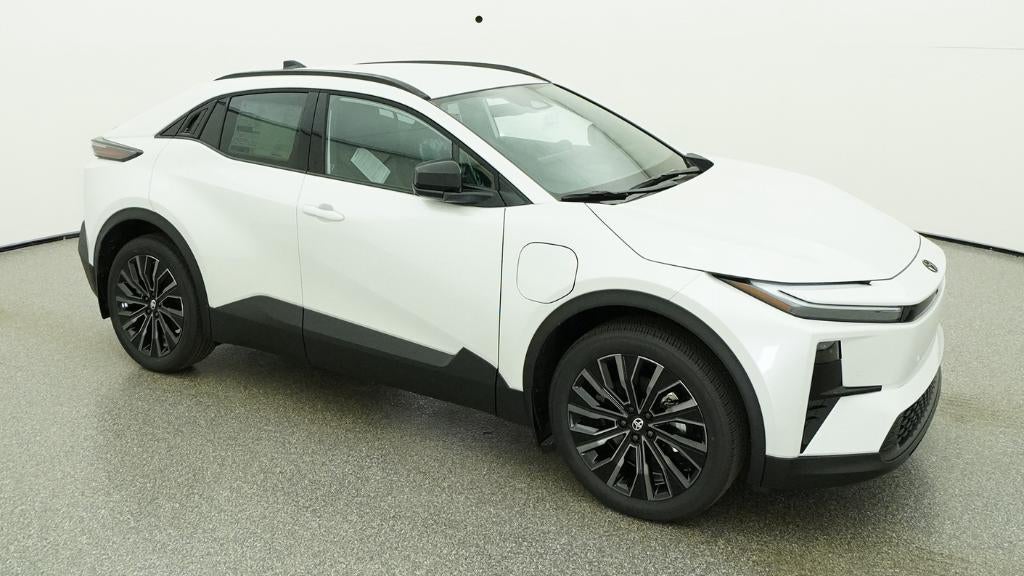 2026 Toyota C-HR XSE