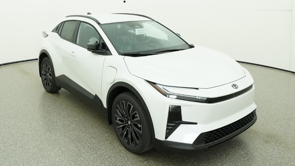 2026 Toyota C-HR XSE