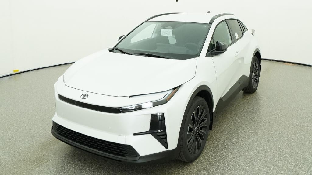 2026 Toyota C-HR XSE