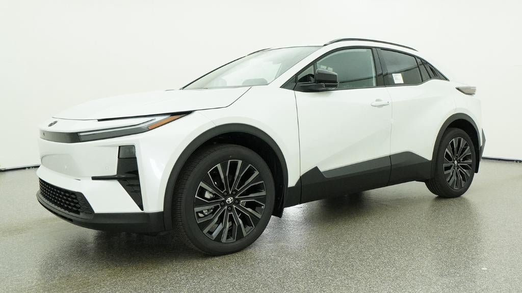 2026 Toyota C-HR XSE