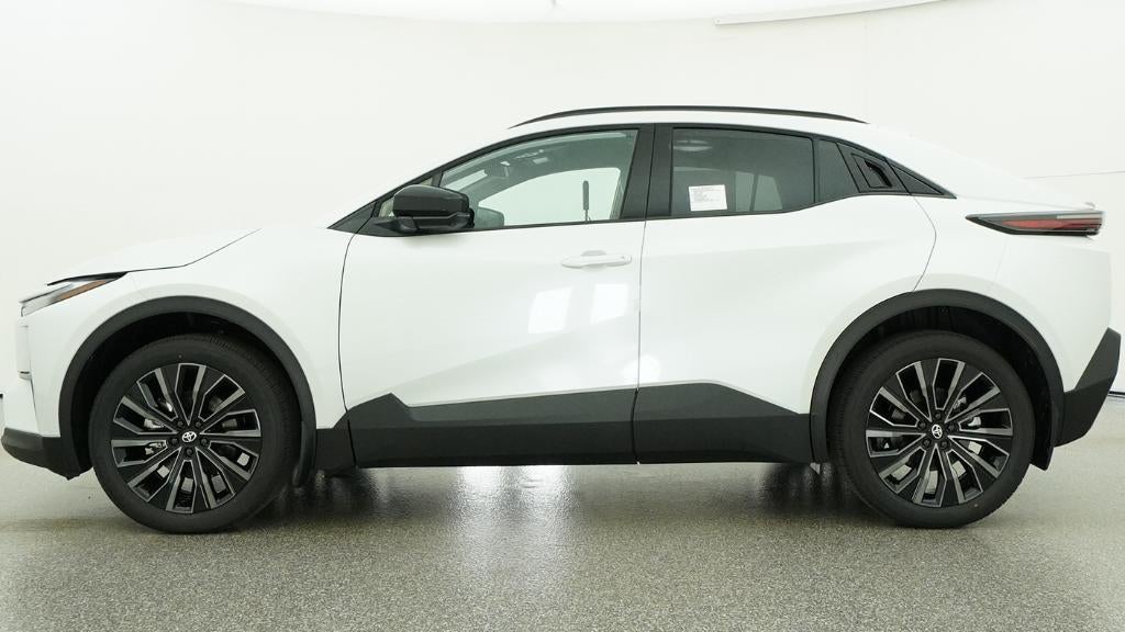 2026 Toyota C-HR XSE