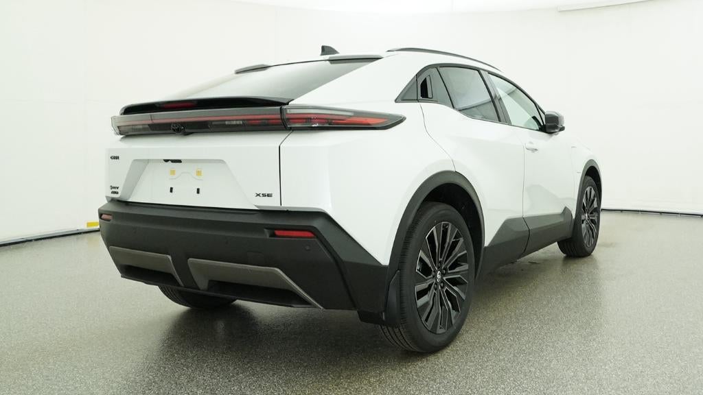 2026 Toyota C-HR XSE