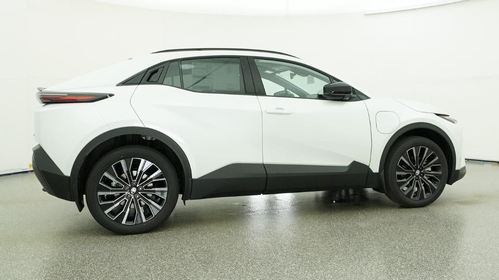 2026 Toyota C-HR XSE