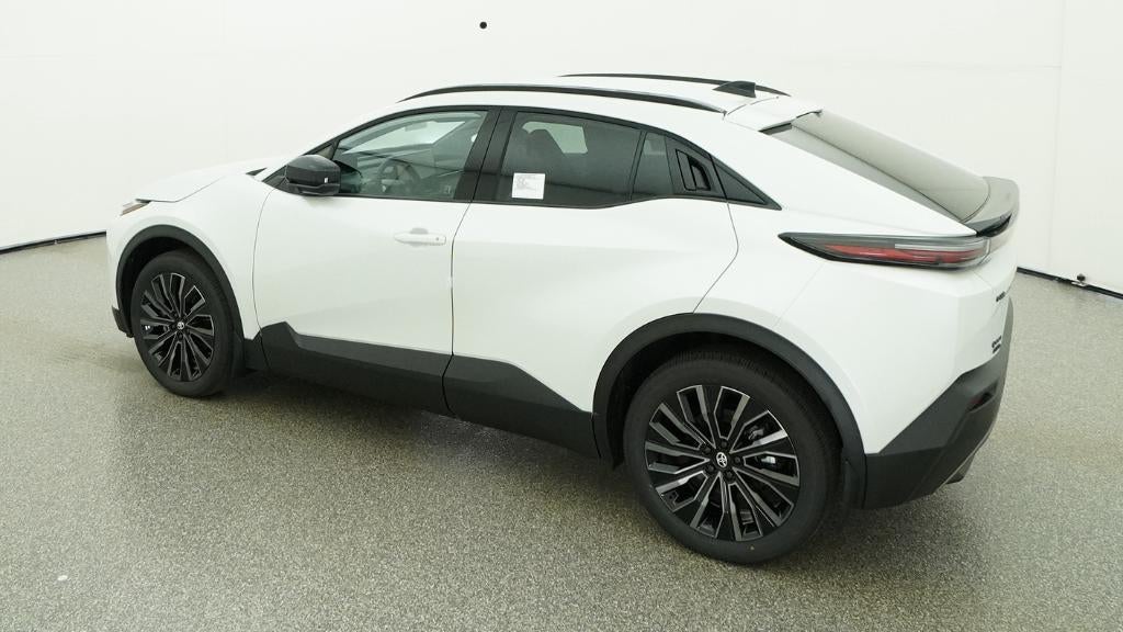 2026 Toyota C-HR XSE