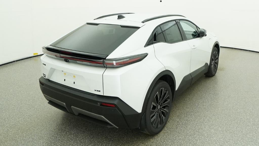 2026 Toyota C-HR XSE