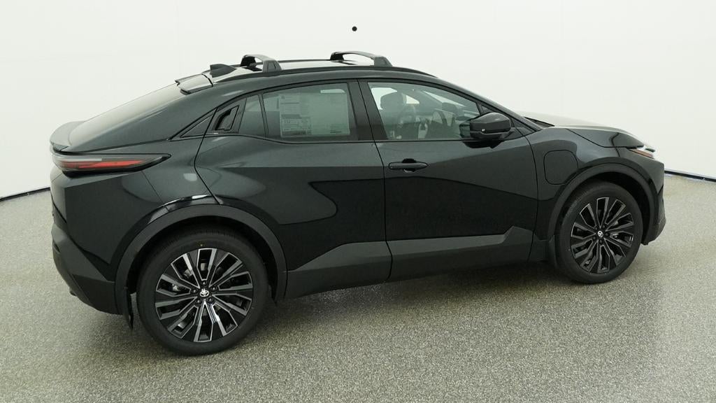 2026 Toyota C-HR XSE - Photo 10