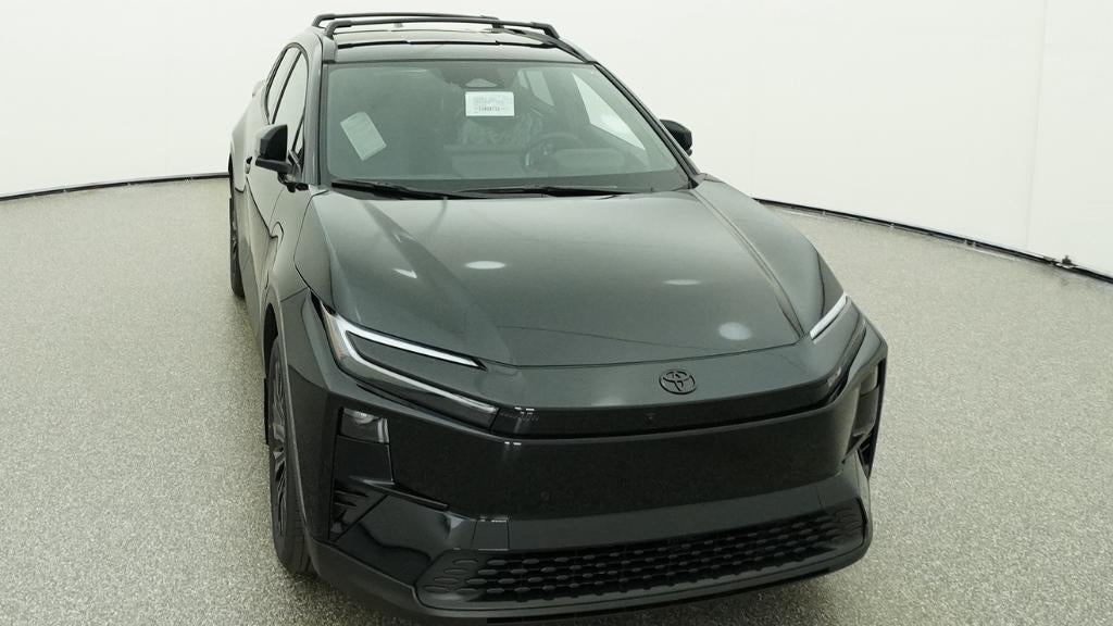 2026 Toyota C-HR XSE - Photo 14