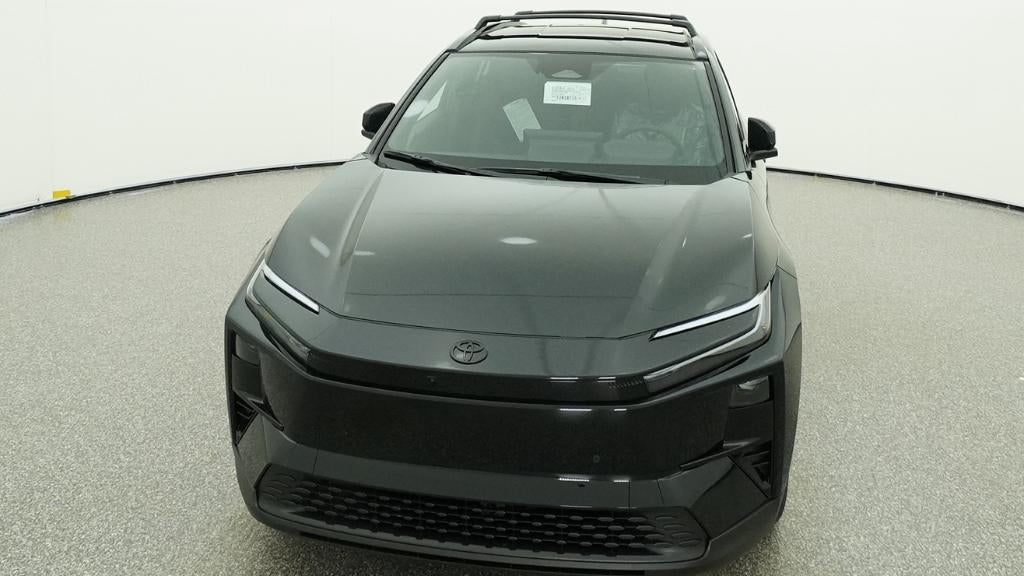 2026 Toyota C-HR XSE - Photo 15