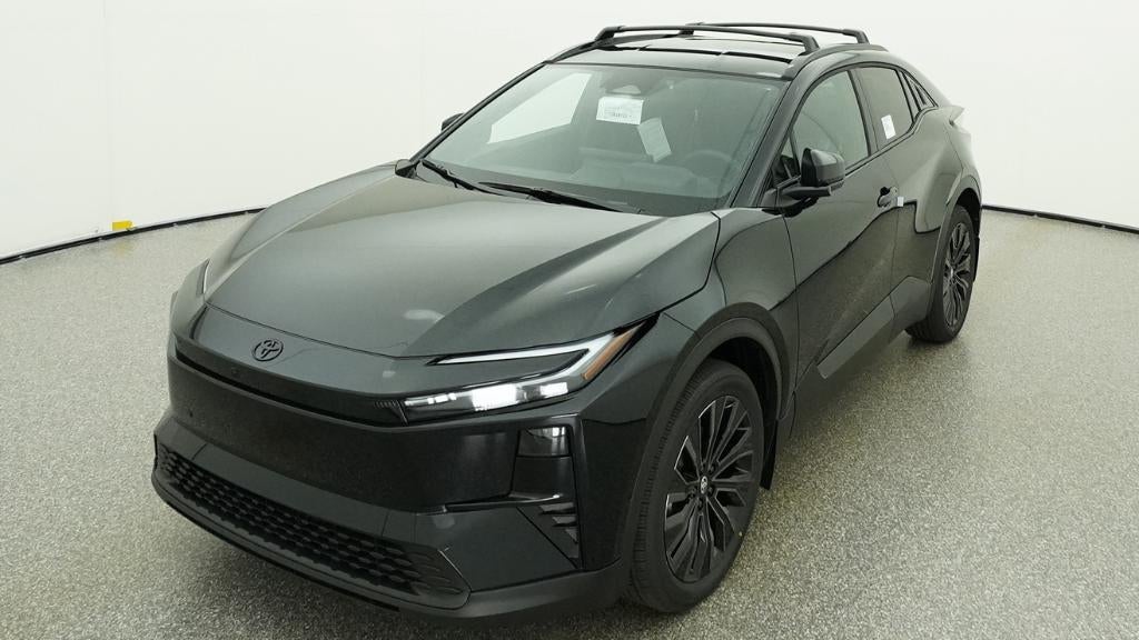 2026 Toyota C-HR XSE - Photo 16