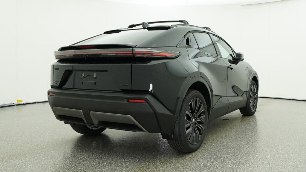2026 Toyota C-HR XSE - Photo 24
