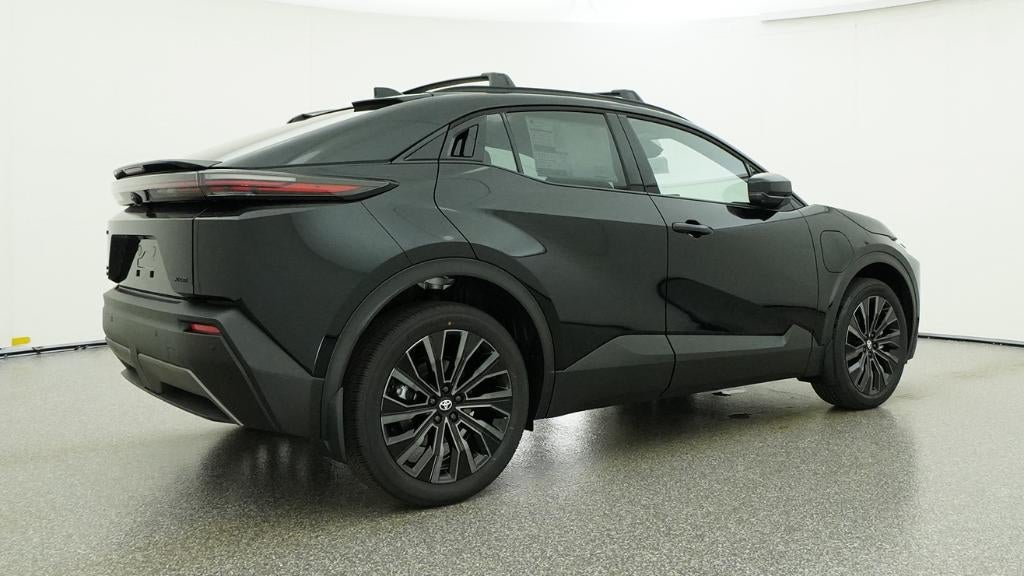 2026 Toyota C-HR XSE - Photo 25