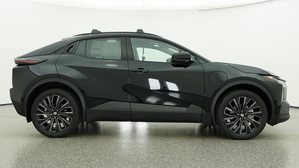 2026 Toyota C-HR XSE - Photo 27