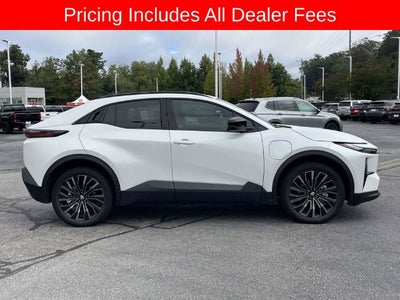 2026 Toyota C-HR XSE
