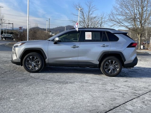 2024 Toyota RAV4 Hybrid XLE Premium